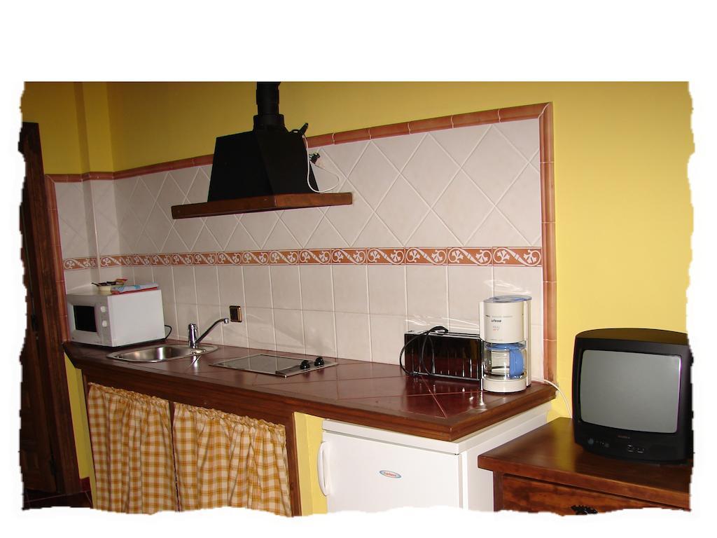 La Boticaria Casa Rural Apartamento Descargamaría Quarto foto